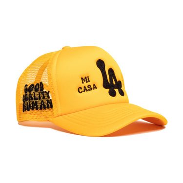 MI CASA SU CASA TRUCKER - Good Quality Human